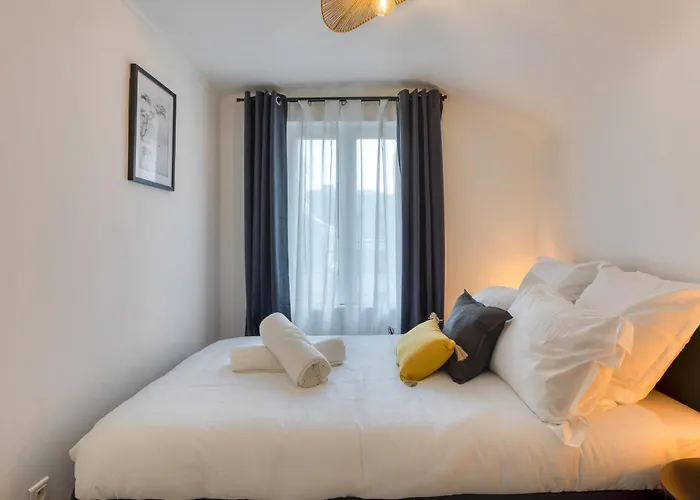 L'aurea Au Centre De